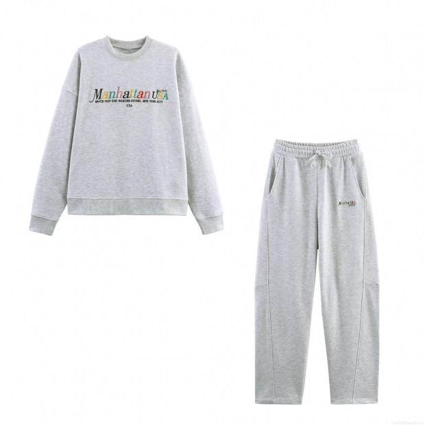 Women's Manhattan USA Embroidery Long Sleeve Sweatshirt and High Waist Jogger Pants Two Piece Set Casual Polyester Loungewear Tracksuit For Women Women's Manhattan USA Embroidery Long Sleeve Sweatshirt and High Waist Jogger Pants Two Piece Set Casual Polyester Loungewear Tracksuit For Women