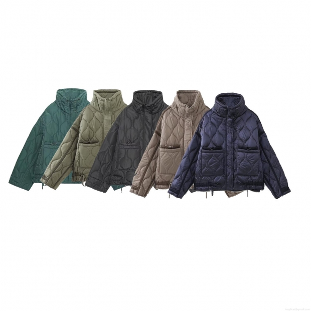 Women's Quilted Puffer Jacket Lightweight Wavy Pattern Mock Neck Zip Up Padded Outerwear With Large Pockets Drawstring Hem For Winter Autumn Streetwear Women's Quilted Puffer Jacket Lightweight Wavy Pattern Mock Neck Zip Up Padded Outerwear With Large Pockets Drawstring Hem For Winter Autumn Streetwear