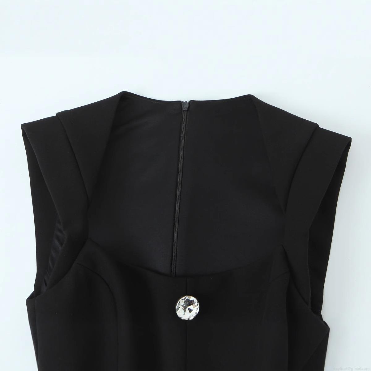 Women's Sleeveless Rhinestone Button Denim Romper Elegant High Waist Jumpsuit With Back Zipper Solid Black Slim Fit Short Jumpsuit For Summer Party Dating