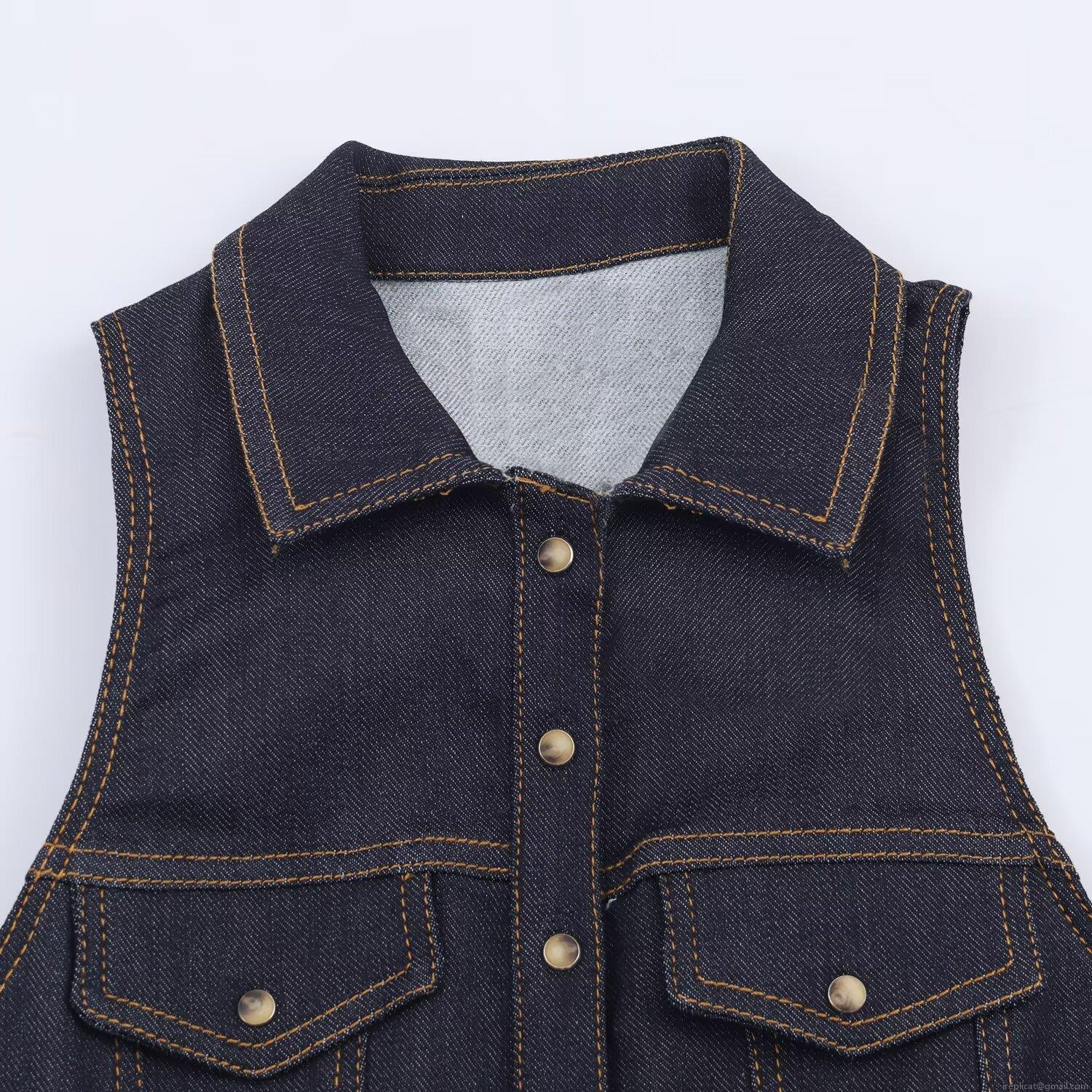 Women's Sleeveless Denim Bodysuit With Turn-down Collar Slim Fit Polyester Jumpsuit Streetwear Style Romper With Pockets For Women Daily Wear