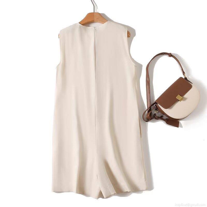 Women Sleeveless Linen Blend Loose Short Jumpsuit Minimalist Casual Romper With Pockets For Summer Daily Office Wear