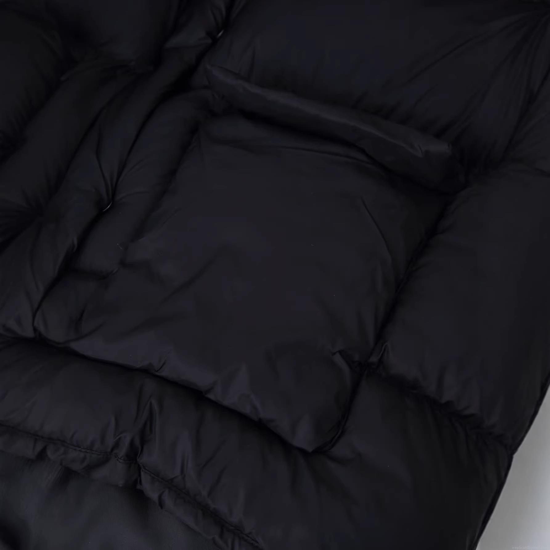 Women's Winter Padded Jacket Thick Hooded Cotton Coat Windproof Warm Quilted Outerwear With Pockets Loose Fit Casual Streetwear Black Puffer Jacket For Lady