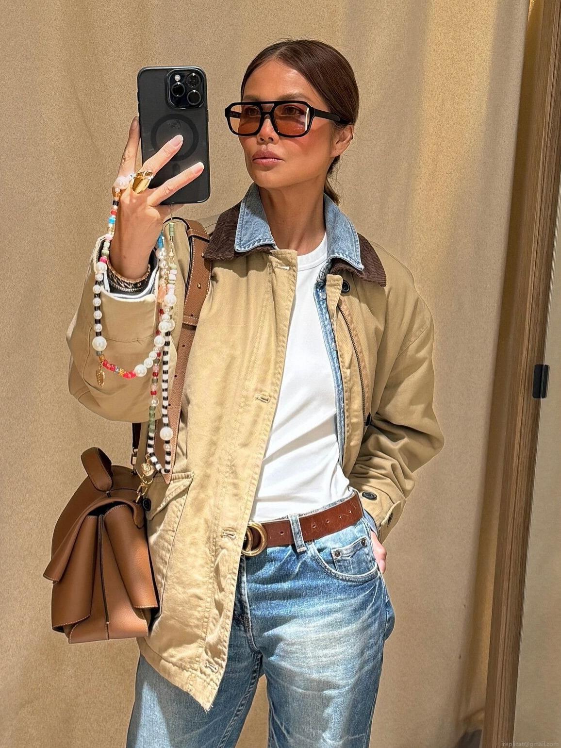 Women's Fashion Corduroy Patchwork Lapel Padded Jacket Workwear Style Multi-Pocket Button Down Loose Warm Coat Outerwear for Autumn Winter