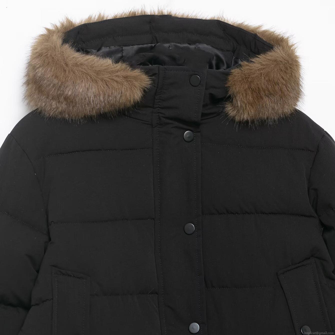 Women's Winter Hooded Puffer Jacket With Faux Fur Collar Warm Polyester Padded Coat Slim Fit Quilted Short Outerwear For Casual Daily Wear