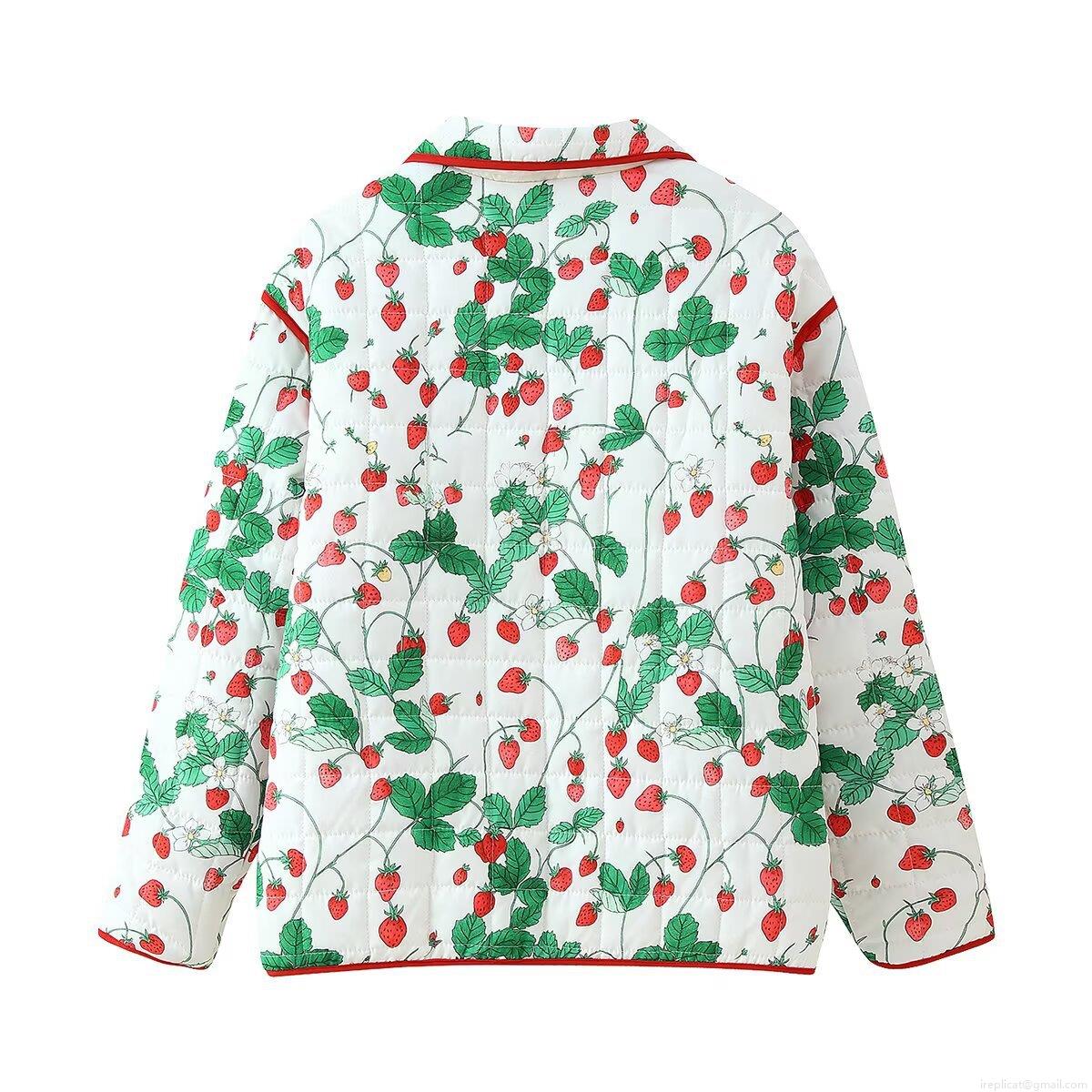Women's Quilted Strawberry Print Padded Jacket Polyester Outer Cotton Filling Casual Loose Button Down Outerwear Coat With Red Piping Pockets For Autumn Winter Ladies Fashion
