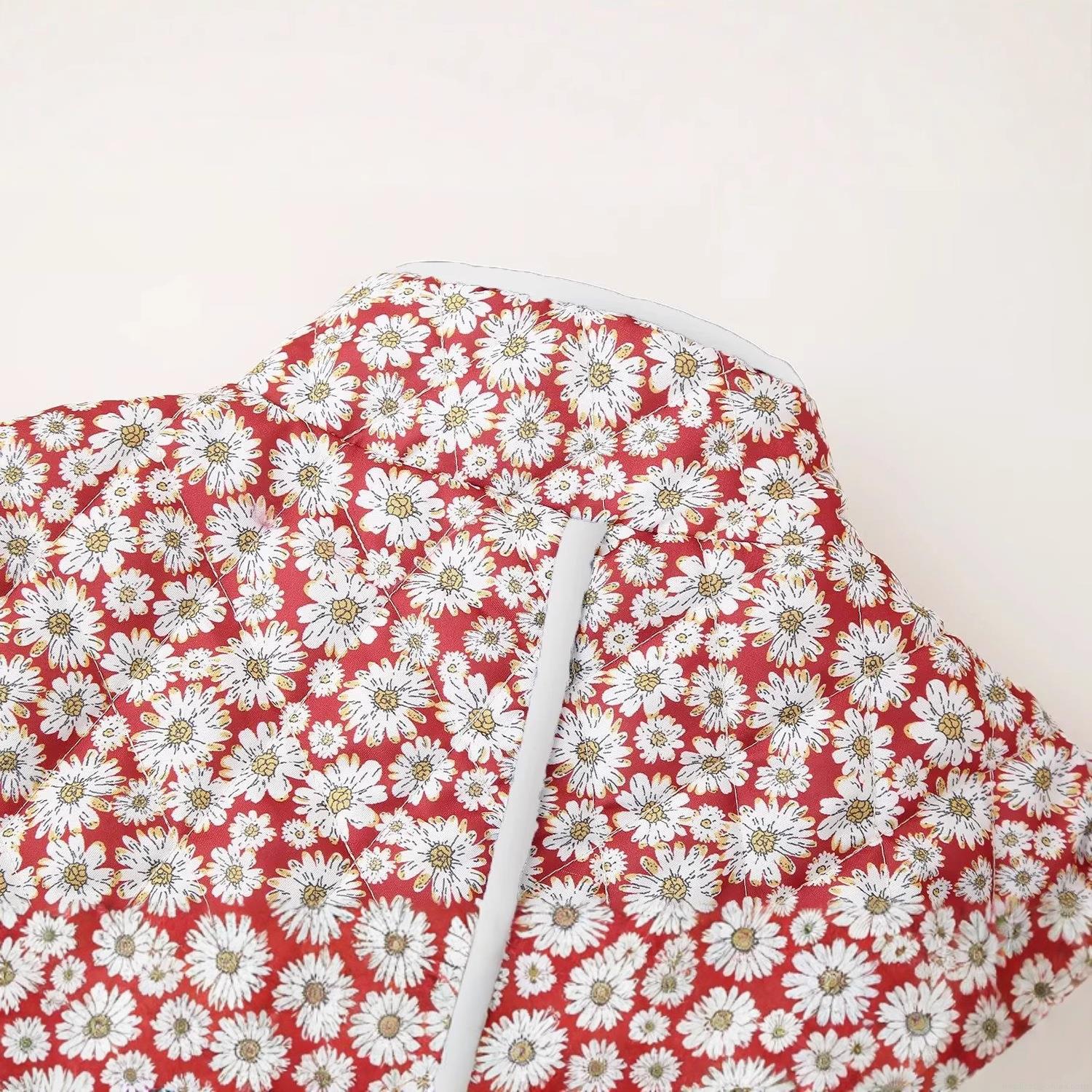 Women's Daisy Print Quilted Cotton Jacket Retro Floral Stand Collar Padded Outerwear Button Down Lightweight Warm Coat for Autumn Winter