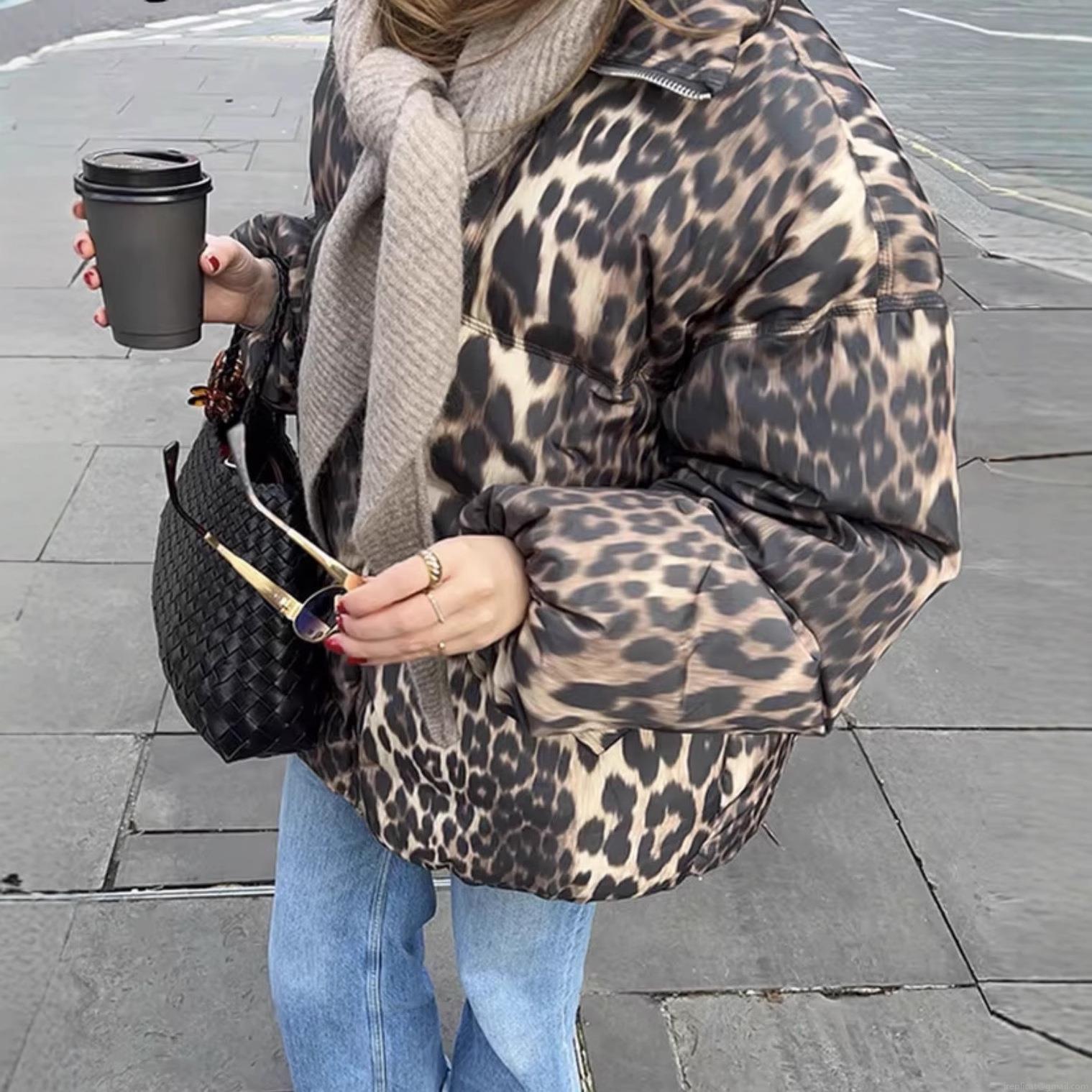 Women's Leopard Print Hooded Puffer Jacket Thickened Warm Cotton Padded Winter Coat Short Outerwear Fashion Streetwear Ladies
