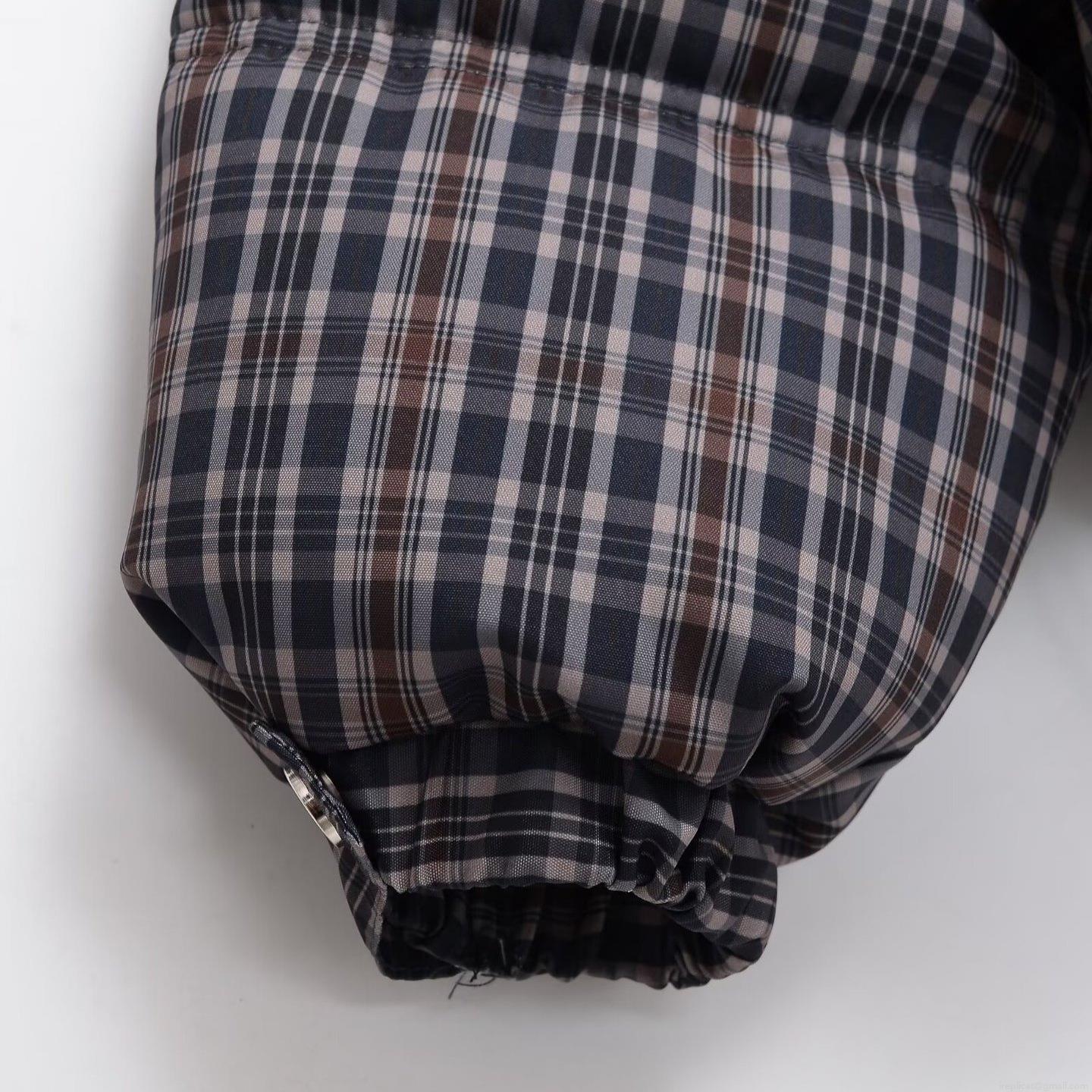 Women's Plaid Puffer Jacket Stand Collar Drawstring Hem Zip-Up Checkered Cotton-Padded Coat Warm Windproof Winter Outwear Casual Fashion Lady