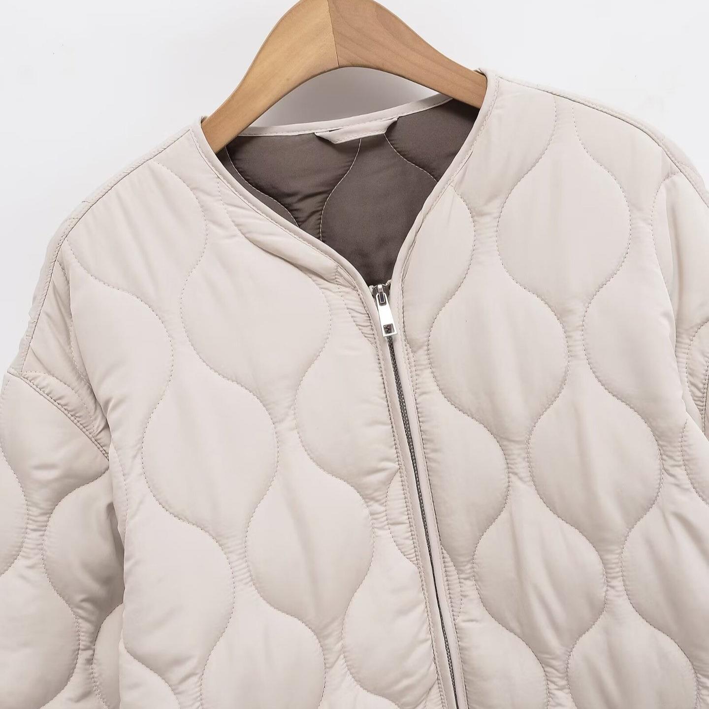 Women's Casual Wavy Quilted Padded Jacket Lightweight V-Neck Zipper Warm Puffer Coat With Pockets Loose Fit Solid Color Outerwear Clothing