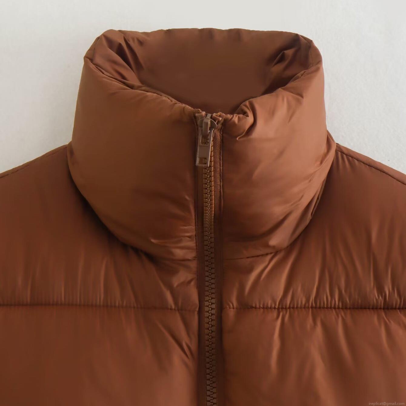 Women's Casual Cropped Puffer Vest Stand Collar Quilted Sleeveless Jacket With Zipper Pockets Drawcord Hem Solid Color Warm Winter Vest
