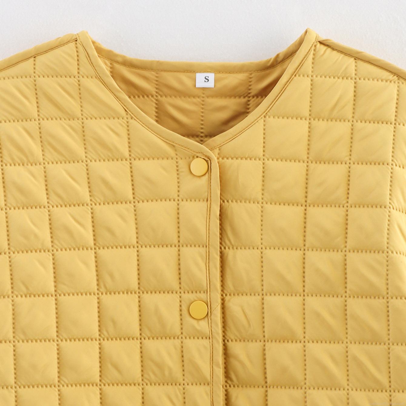 Women's Casual Quilted Jacket Lightweight Polyester Diamond Pattern Padded Outerwear With Metal Buttons Pockets Round Neck Long Sleeve Warm Coat For Women