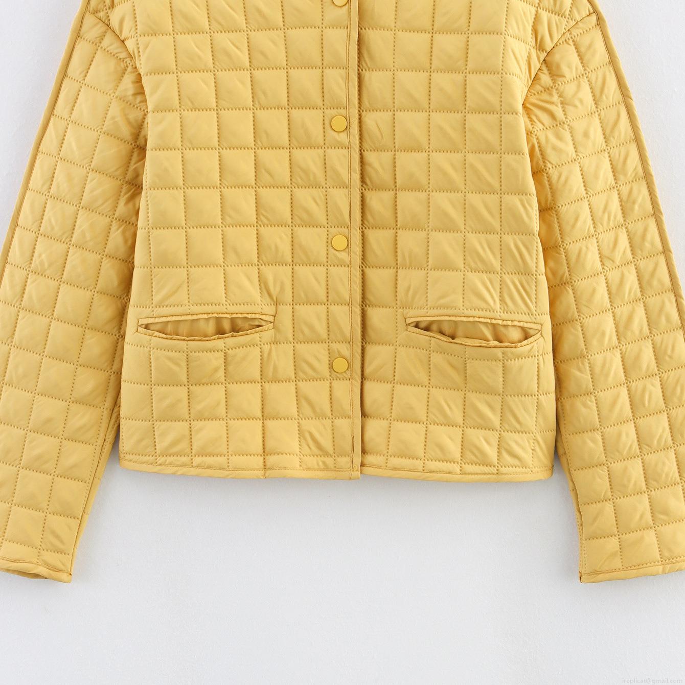 Women's Casual Quilted Jacket Lightweight Polyester Diamond Pattern Padded Outerwear With Metal Buttons Pockets Round Neck Long Sleeve Warm Coat For Women