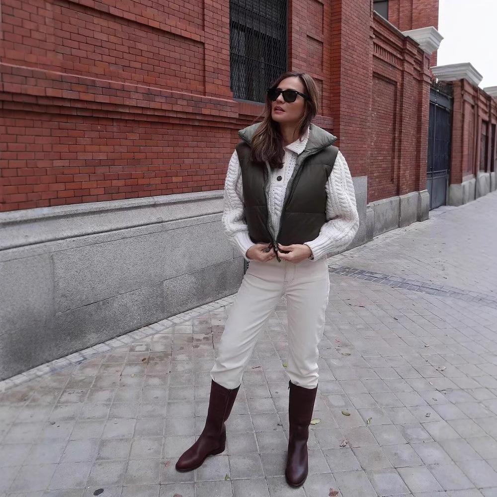 Women Short Puffer Vest Stand Collar Quilted Sleeveless Down Cotton Jacket Zipper Up Reversible Winter Warm Waistcoat For Streetwear Outdoor Casual Lady