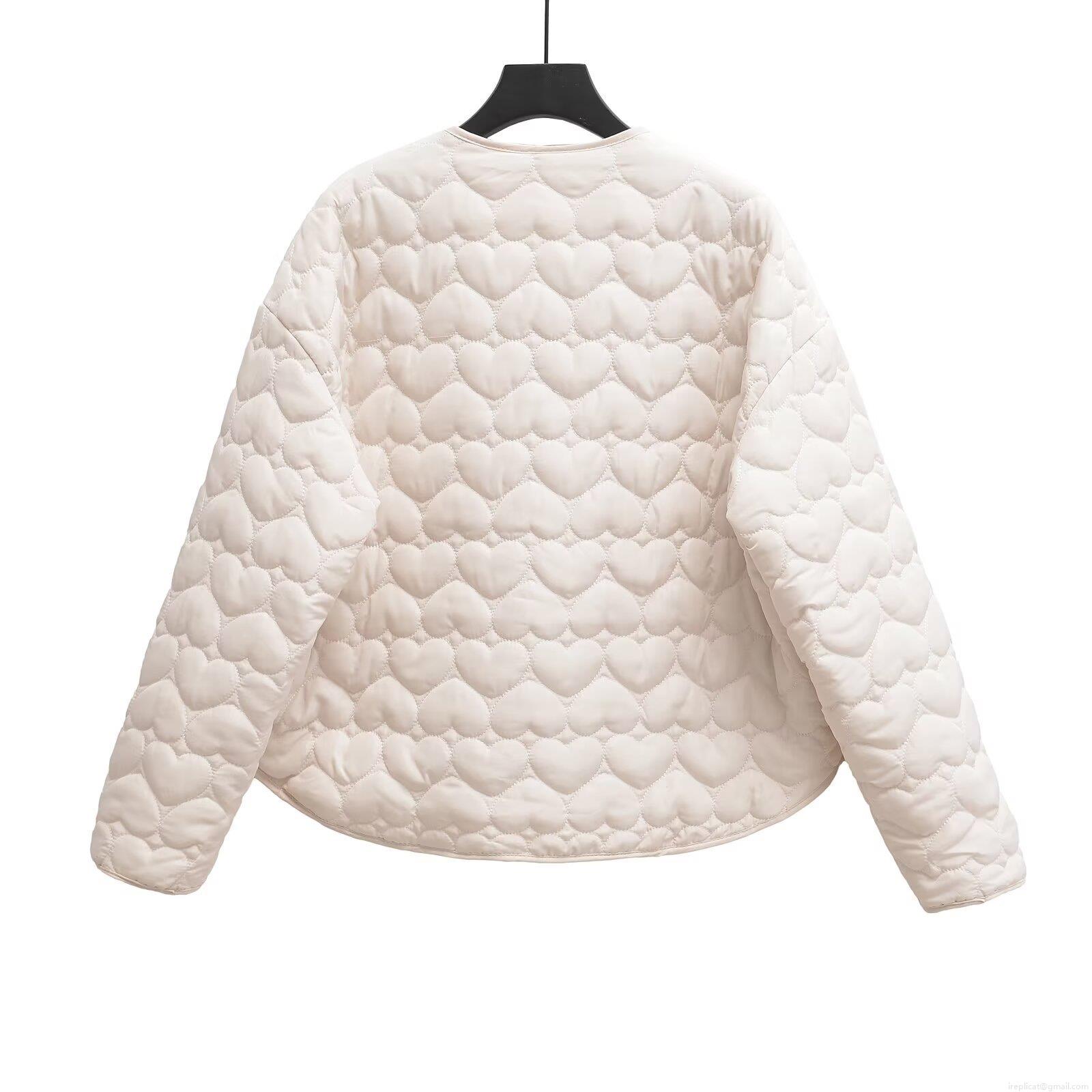 Women's Fashion Heart Quilted Cotton Padded Jacket Casual Oversized Round Neck Long Sleeve Coat With Heart Pockets For Winter Sweet Warm Outerwear