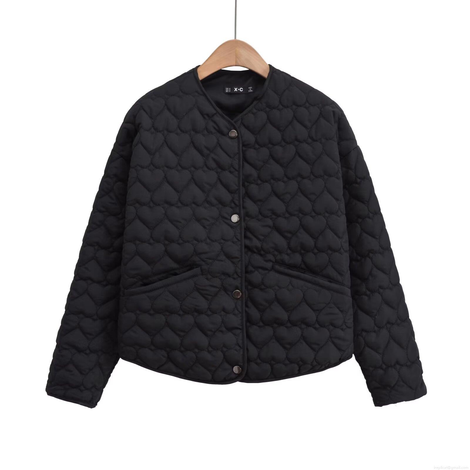 Women's Heart Quilted Cotton Padded Jacket Lightweight Round Neck Button Down Casual Loose Outerwear Coat For Winter Fall