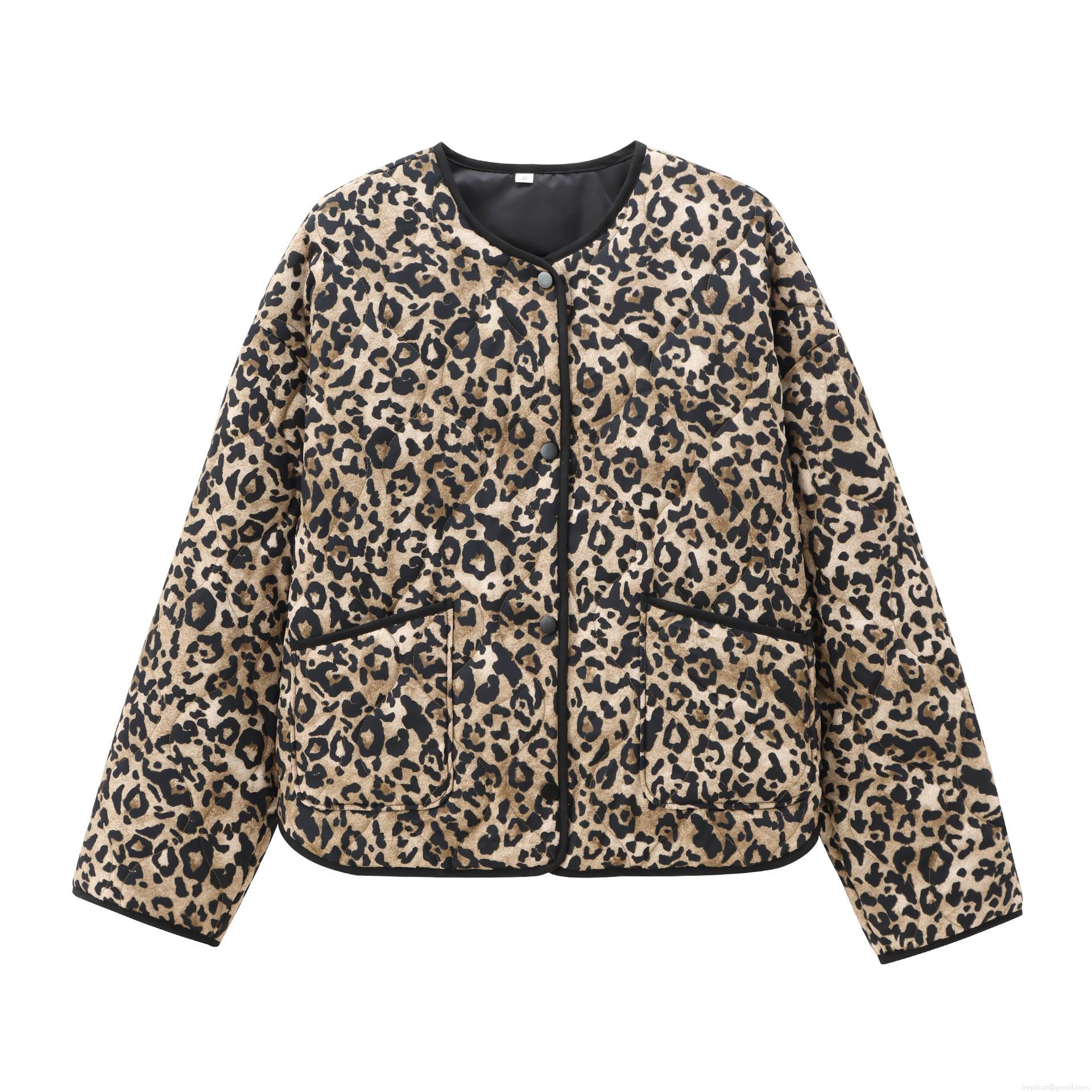 Women's Fashion Leopard Print Quilted Jacket Lightweight Padded Puffer Coat Round Neck Button Down Outerwear with Pockets for Autumn Winter Casual Streetwear