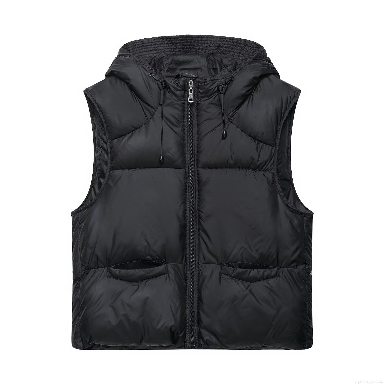 Women's Hooded Puffer Vest 100% Polyester Quilted Sleeveless Jacket Zip Up Padded Waistcoat With Pockets For Casual Winter Outerwear