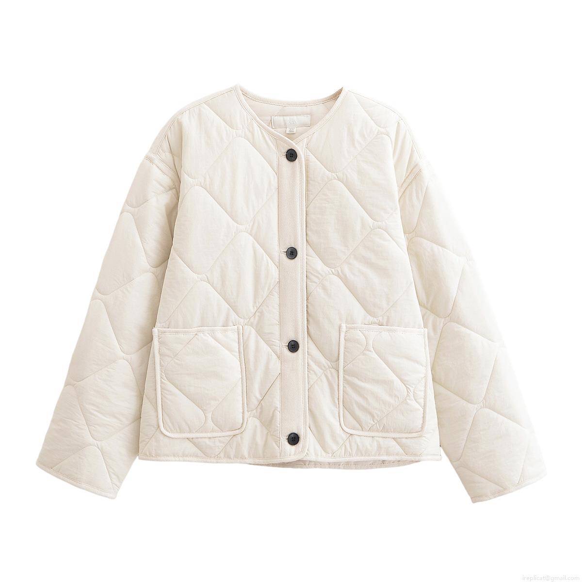 Women's Fashion Quilted Puffer Jacket Lightweight Diamond Lattice Pattern Warm Outerwear Solid Color Round Neck Button Down Coat with Pockets for Casual Daily Commuter