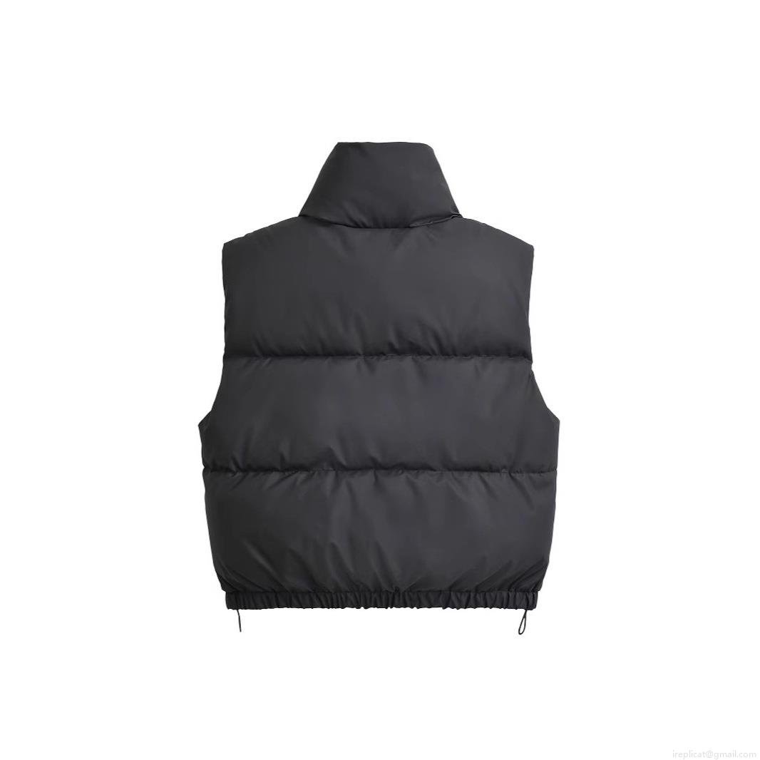 Women Stand-up Collar Puffer Vest Sleeveless Quilted Padded Gilet Warm Windproof Polyester Winter Waistcoat Casual Streetwear Short Outerwear With Drawstring Hem Solid Color