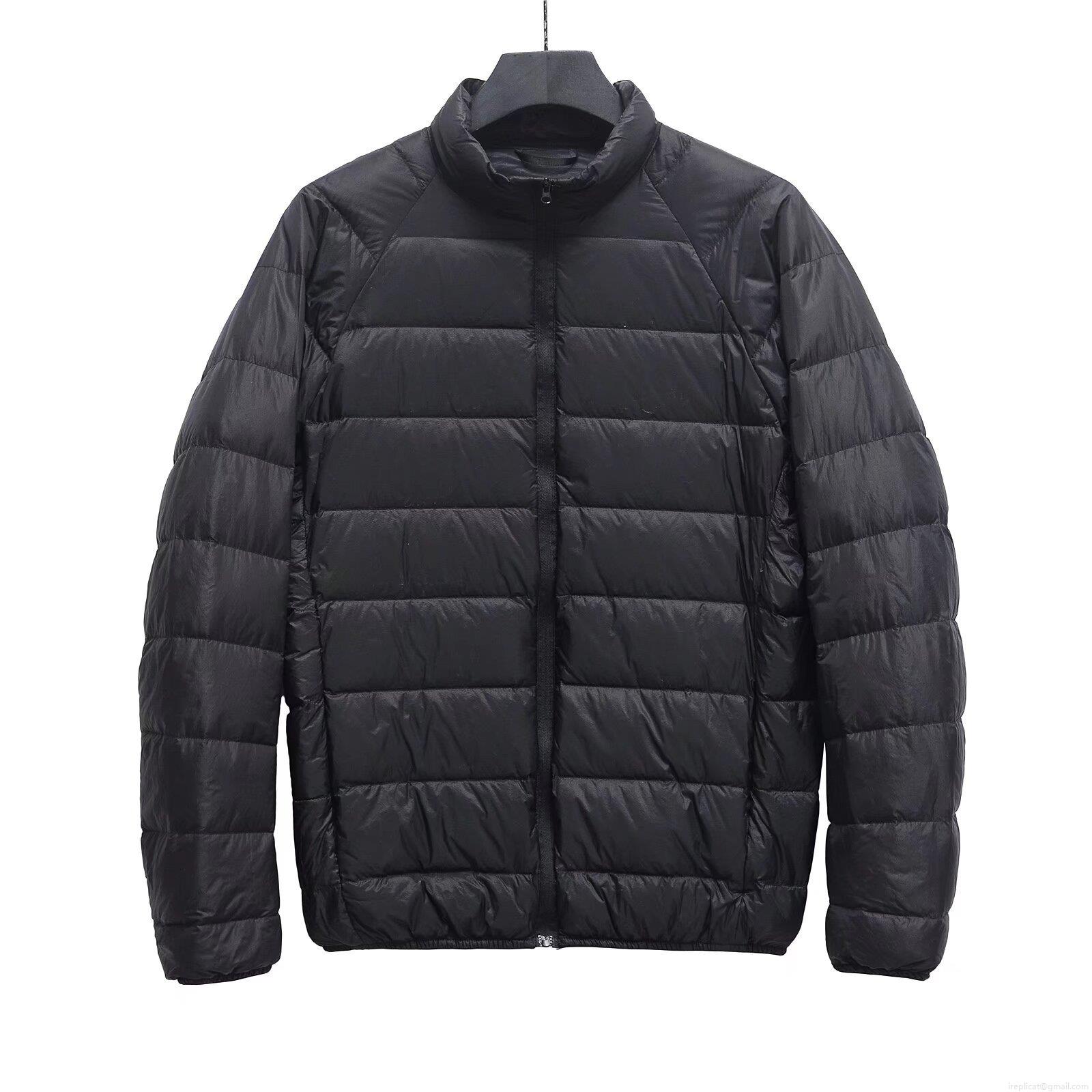 Women's Lightweight Puffer Jacket Quilted Windproof Warm Winter Coat Stand Collar Zipper Closure Padded Outerwear Casual Solid Color Jacket