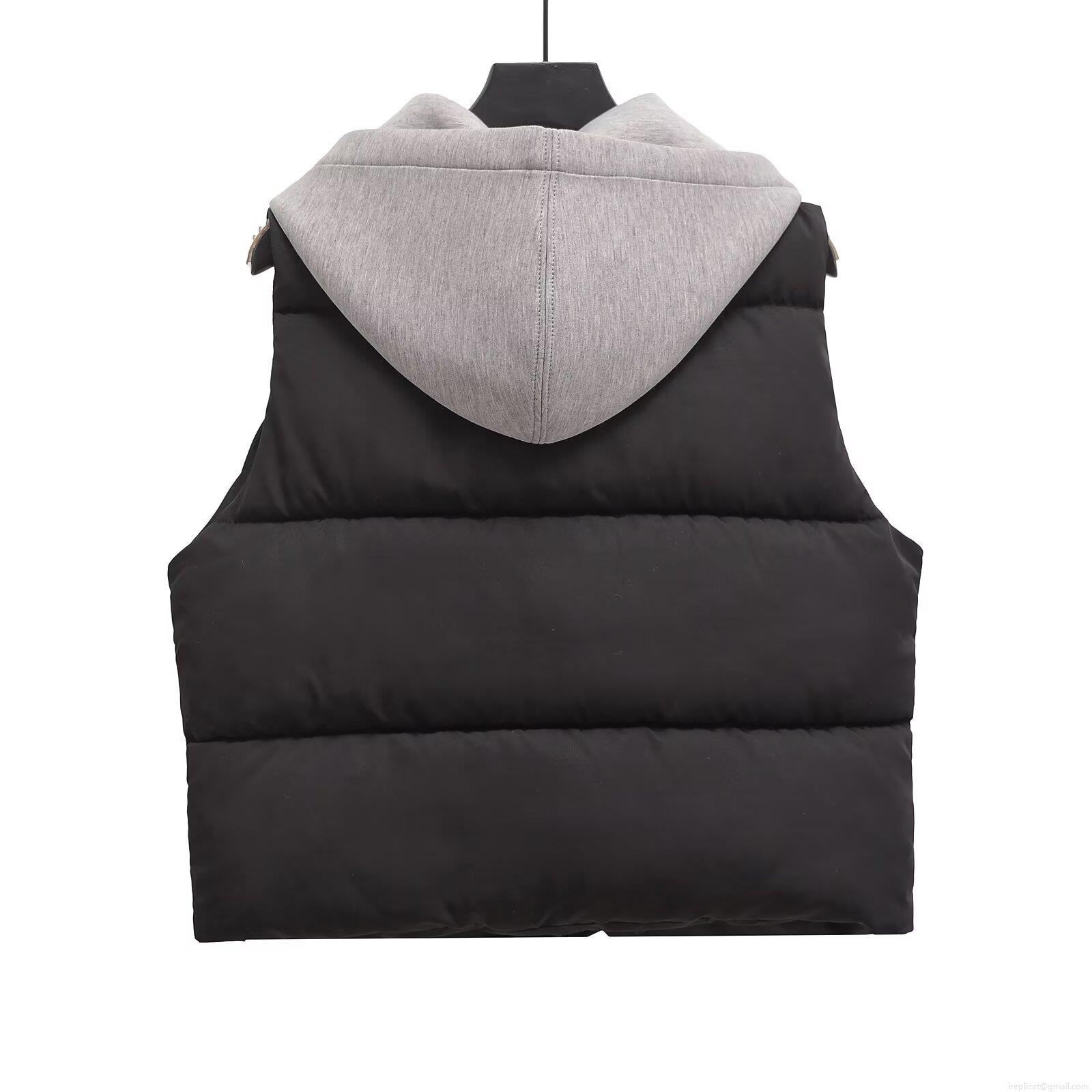 Women's Fashion Hooded Puffer Vest Winter Warm Spliced Quilted Sleeveless Jacket With Zipper Buttons Casual Cotton Filled Outerwear For Women